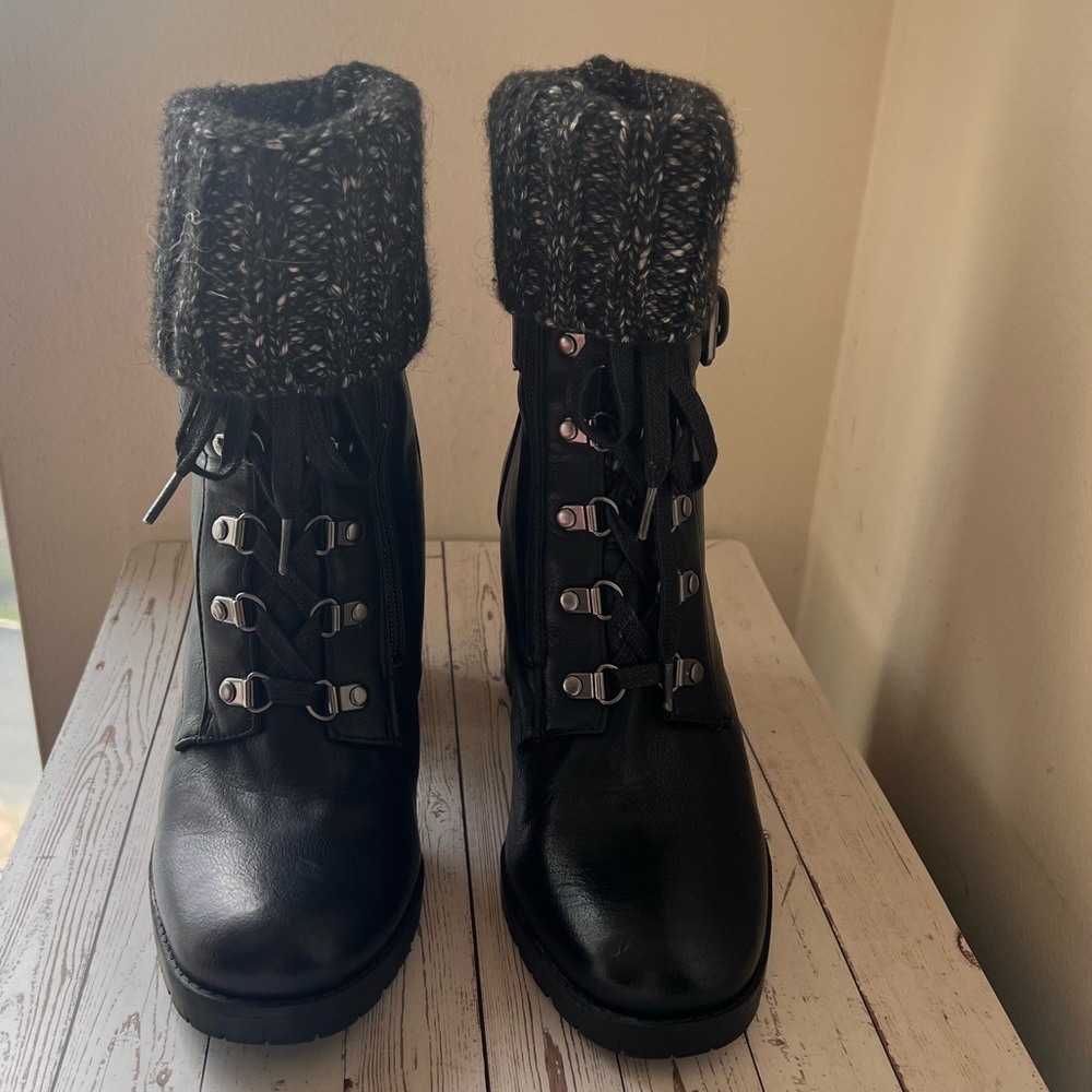 Circus by Sam Edelman Women's Black Leather Boots with Knit Cuff